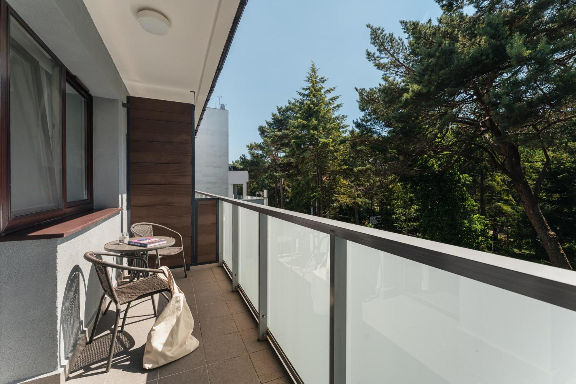 Osrodek Delfin Rewita Hotel Jurata Exterior photo